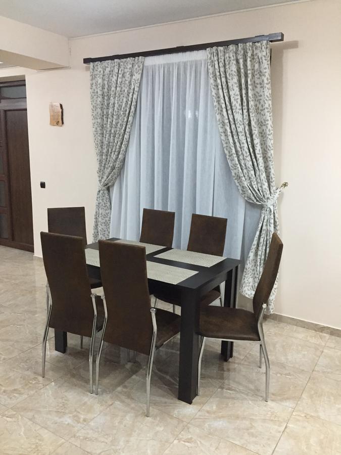 Pensiunea Granada Covasna Bagian luar foto