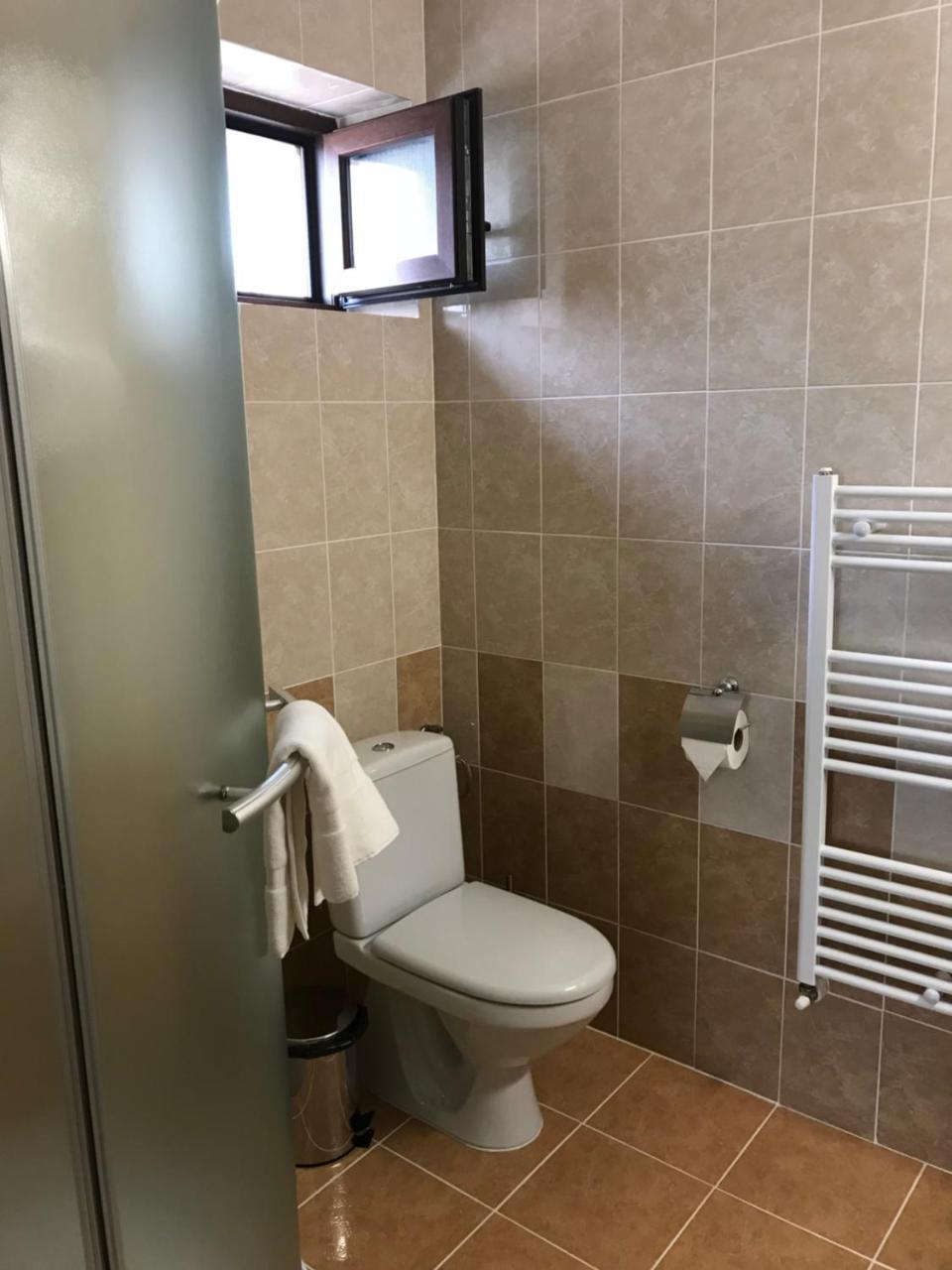 Pensiunea Granada Covasna Bagian luar foto