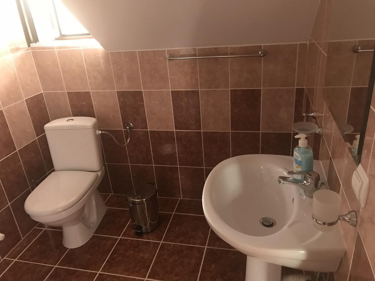 Pensiunea Granada Covasna Bagian luar foto