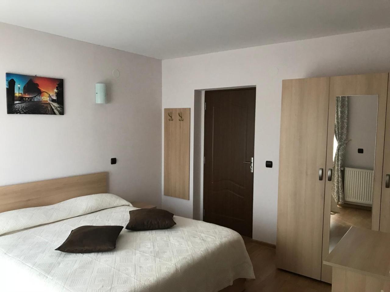 Pensiunea Granada Covasna Bagian luar foto