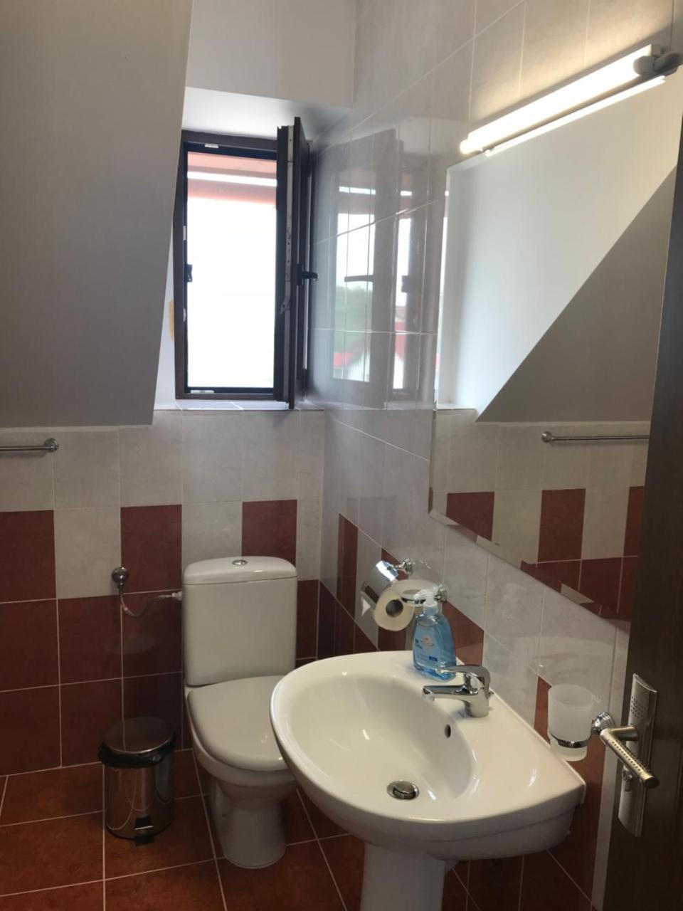 Pensiunea Granada Covasna Bagian luar foto